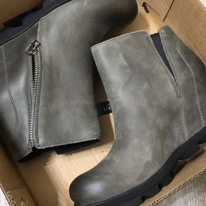 Sorel Joan of Arctic Wedge II Zip (Quarry)